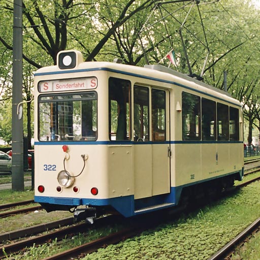 TW 322